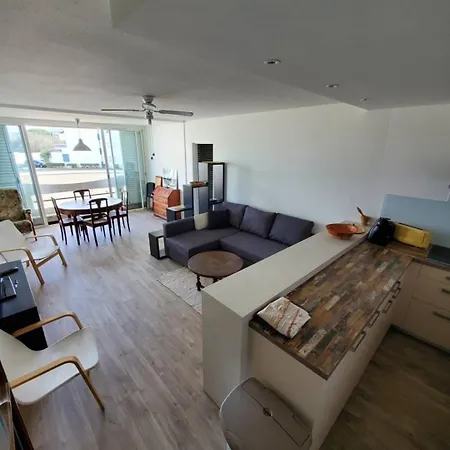 As17378 - P4 Dans Sur La Avec Vue Et Piscine *